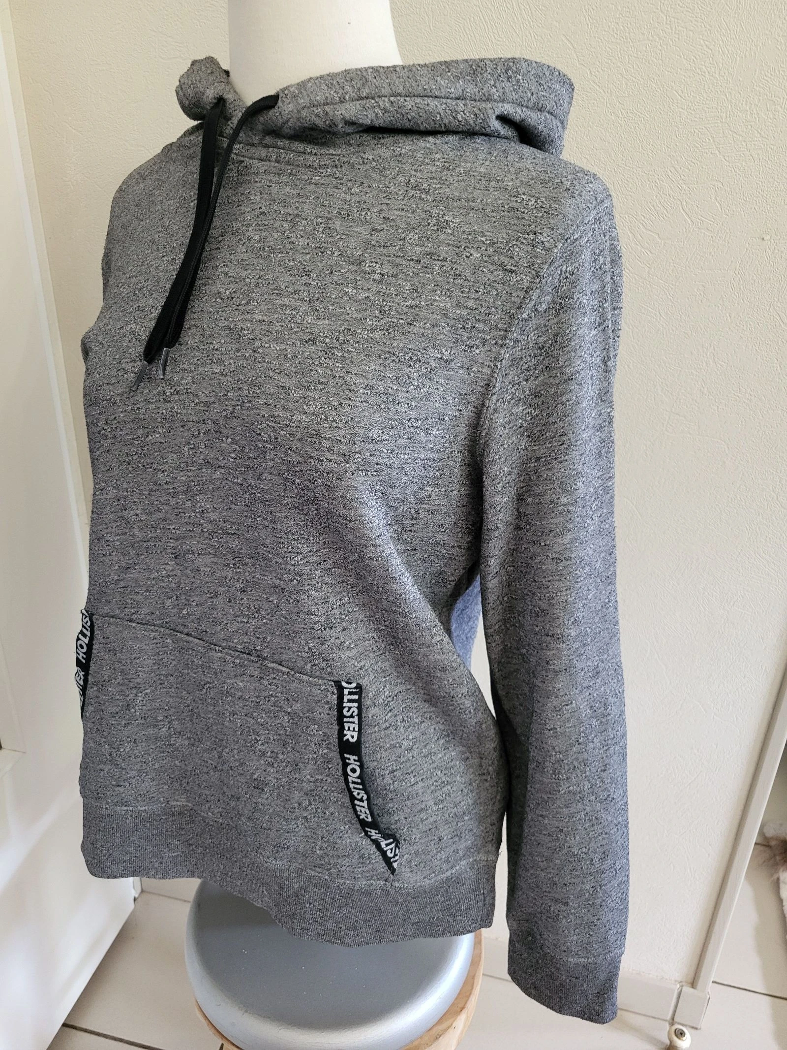 Pull Hollister 